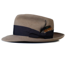 Load image into Gallery viewer, Classic men's Carlisle Hats fedora made of soft fur felt, featuring a wide brim and stylish band for a sophisticated look.