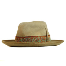 Load image into Gallery viewer, Carlisle Hats Jimmy 3 Dimples Fedora, stylish men's fedora with 3 dimples, crafted from high-quality felt, 55cm size.