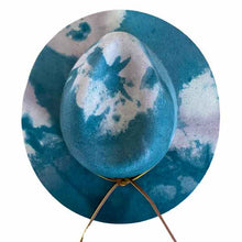 Load image into Gallery viewer, Gray Carlisle Hats Woodstock Street Fedora with marble dye finish, featuring a classic fedora style and wide brim.