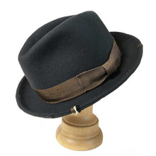 Load image into Gallery viewer, Carlisle Hats Elwood II Grey Fedora with a classic wide brim and stylish band, perfect for a sophisticated look.