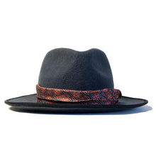 Load image into Gallery viewer, Carlisle Hats Camden Street X Fedora in grey, showcasing a stylish classic fedora with a wide brim and pinched crown.