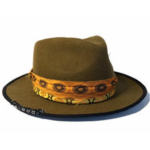 Load image into Gallery viewer, Carlisle Hats Camden Street X Fedora Whiskey C, stylish men's felt fedora with a wide brim and classic design.